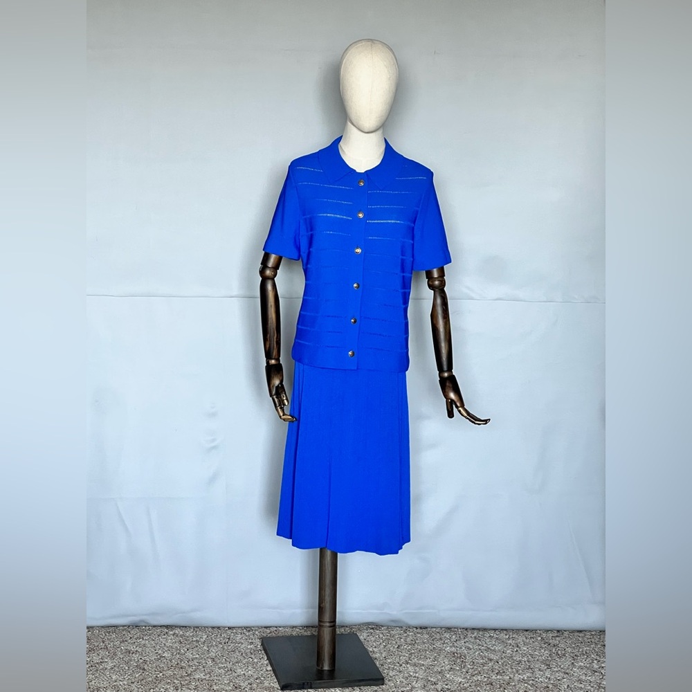 VTG 1960’s Prim And Prissy Cobalt Blue Pleated Knit Suit - 14